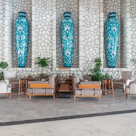 Royal Style Szálloda 5*