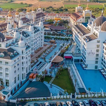 Royal Style Hotel